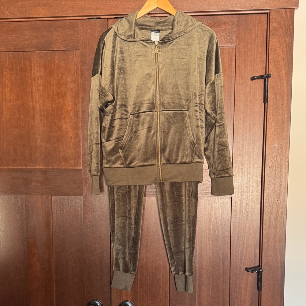 Felina velour track suit